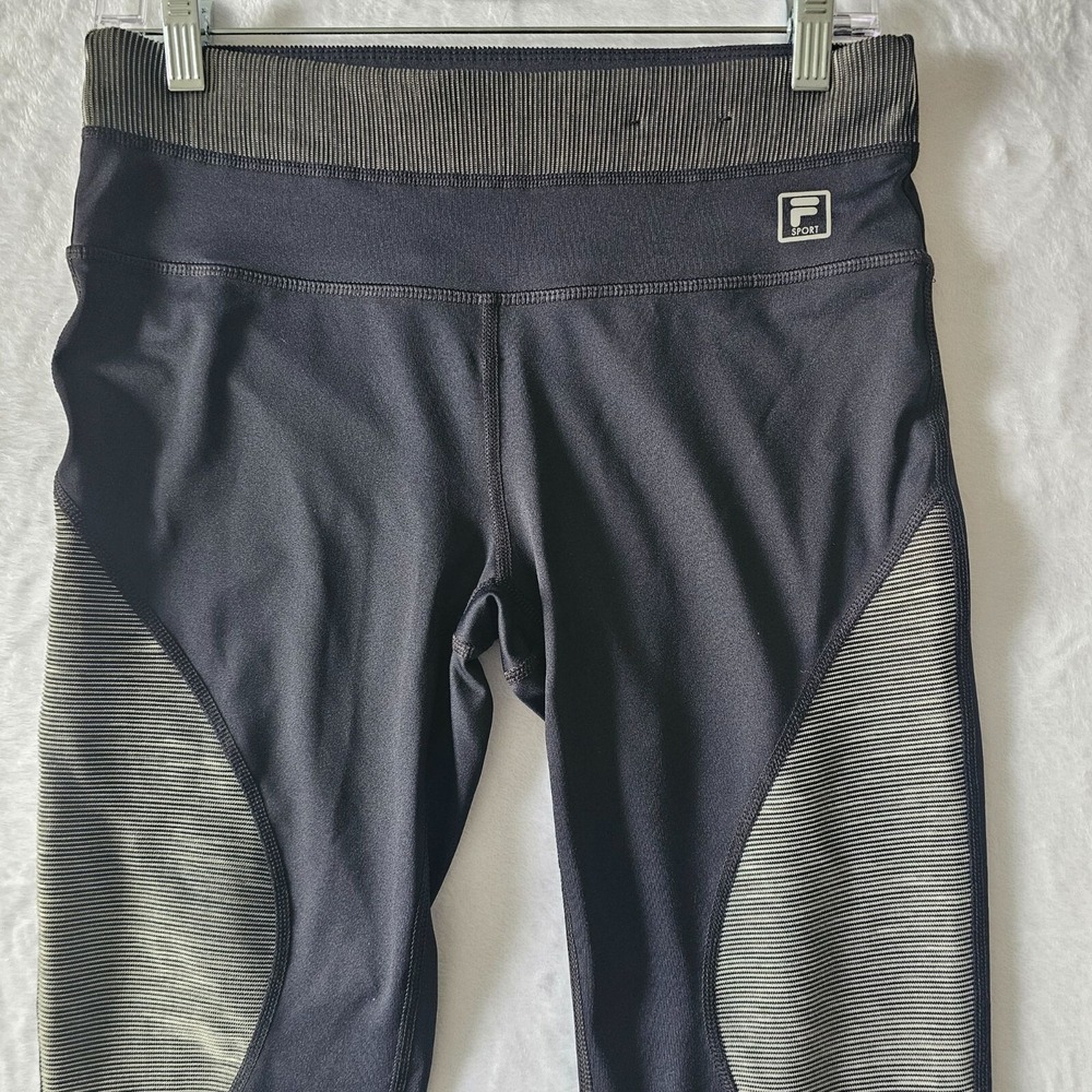 FILA Sport Women's Gray Striped Trim Wide Waistband Capri Crop Leggings Medium - Picture 4 of 10